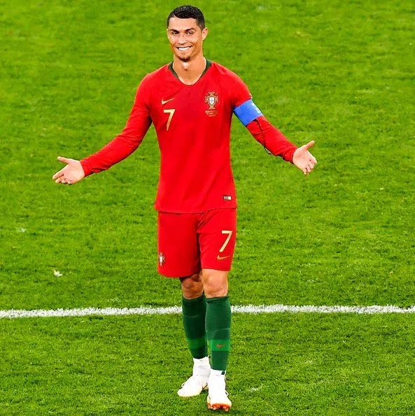  朗斯铁卫红牌罚下 少一人坚守平局  