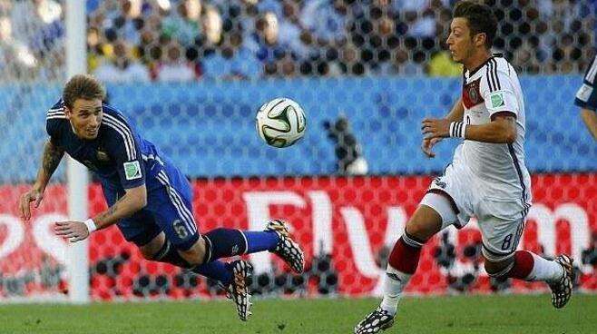  斯图加特青年军崭露头角，德甲传统强队焕发新生机