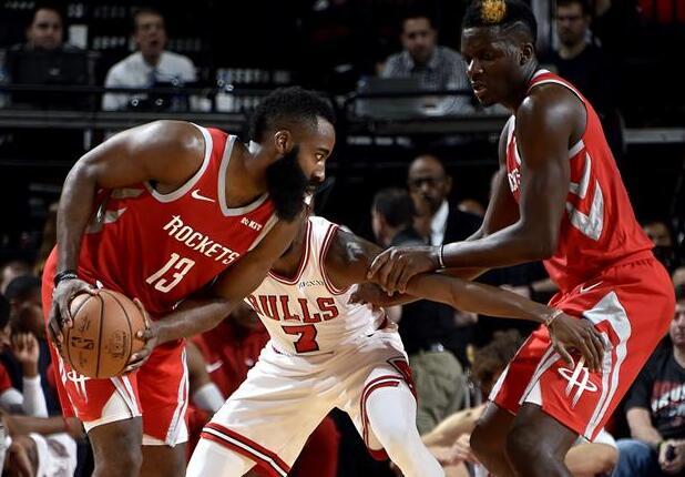  拉文三分手感火热，公牛加时险胜活塞保留季后赛希望